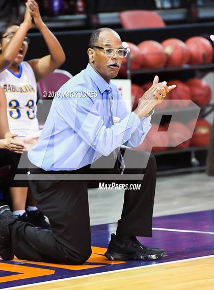 Thumbnail 1 in Baboquivari vs. Red Mesa (AIA 1A Semifinal) photogallery.