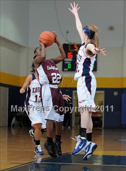 Thumbnail 3 in West Oaks vs Grace Christian (MLK Basketball Classic) photogallery.