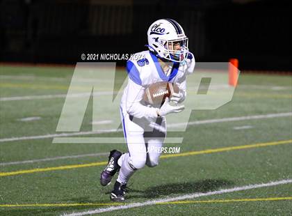 Thumbnail 1 in El Camino Real vs. Harvard-Westlake photogallery.