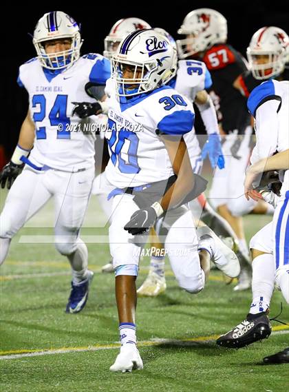 Thumbnail 3 in El Camino Real vs. Harvard-Westlake photogallery.