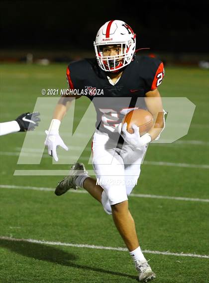 Thumbnail 3 in El Camino Real vs. Harvard-Westlake photogallery.