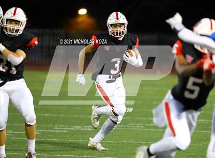 Thumbnail 3 in El Camino Real vs. Harvard-Westlake photogallery.