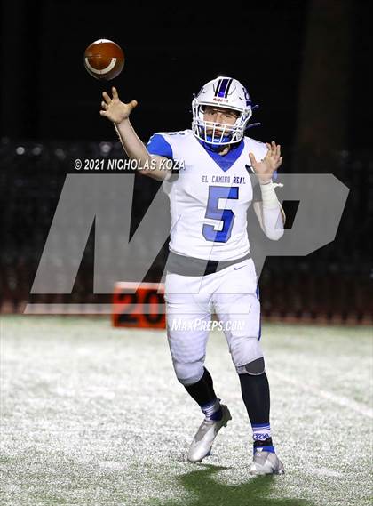 Thumbnail 3 in El Camino Real vs. Harvard-Westlake photogallery.