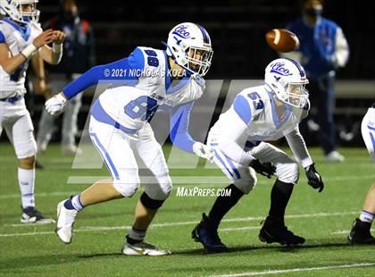 Thumbnail 1 in El Camino Real vs. Harvard-Westlake photogallery.