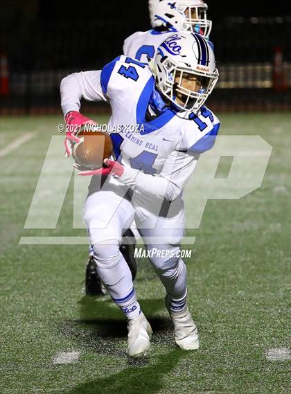 Thumbnail 1 in El Camino Real vs. Harvard-Westlake photogallery.