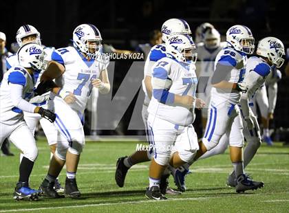 Thumbnail 1 in El Camino Real vs. Harvard-Westlake photogallery.