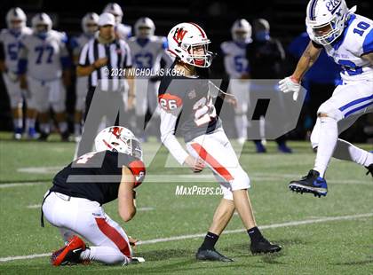 Thumbnail 2 in El Camino Real vs. Harvard-Westlake photogallery.