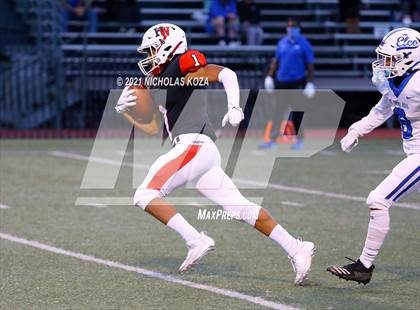 Thumbnail 2 in El Camino Real vs. Harvard-Westlake photogallery.