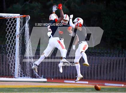 Thumbnail 1 in El Camino Real vs. Harvard-Westlake photogallery.