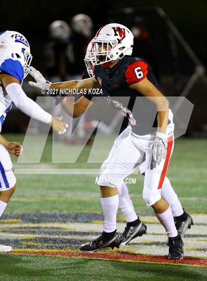 Thumbnail 2 in El Camino Real vs. Harvard-Westlake photogallery.