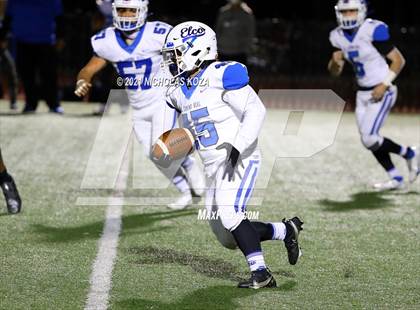 Thumbnail 2 in El Camino Real vs. Harvard-Westlake photogallery.