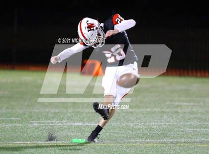 Thumbnail 2 in El Camino Real vs. Harvard-Westlake photogallery.