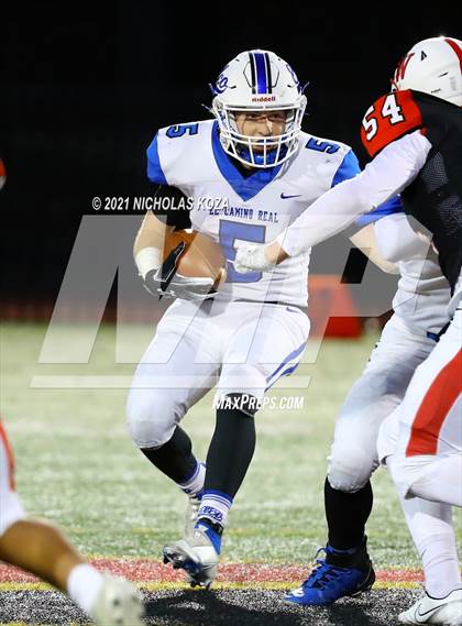 Thumbnail 3 in El Camino Real vs. Harvard-Westlake photogallery.