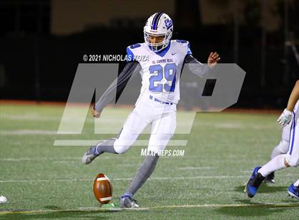 Thumbnail 3 in El Camino Real vs. Harvard-Westlake photogallery.
