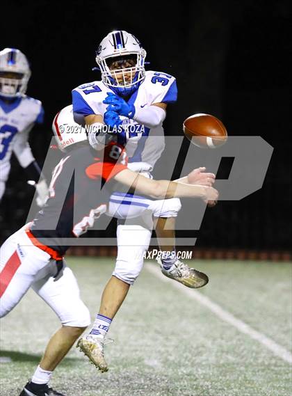 Thumbnail 1 in El Camino Real vs. Harvard-Westlake photogallery.