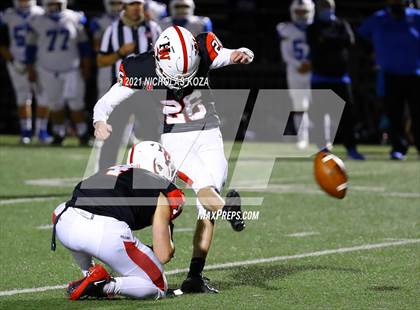 Thumbnail 1 in El Camino Real vs. Harvard-Westlake photogallery.