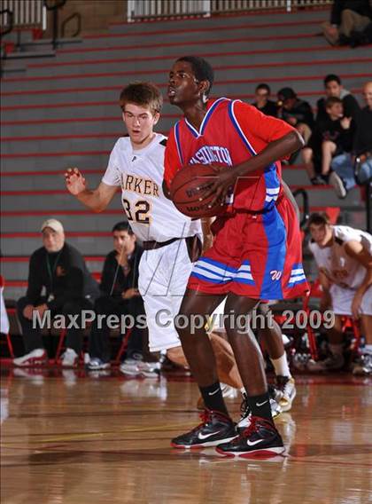 Thumbnail 1 in Washington vs Parker (MaxPreps Holiday Classic) photogallery.