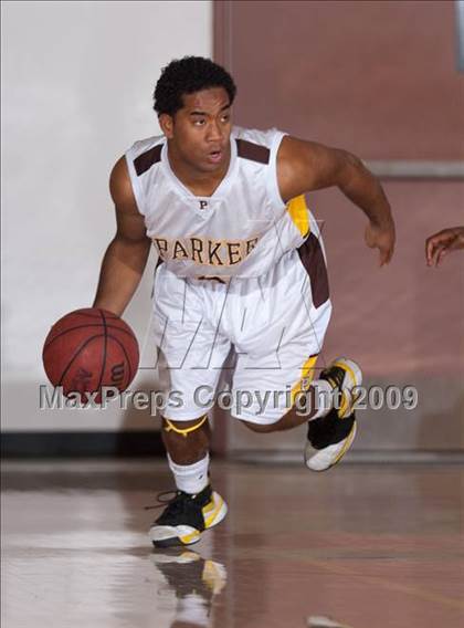 Thumbnail 1 in Washington vs Parker (MaxPreps Holiday Classic) photogallery.