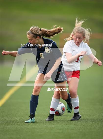 Thumbnail 1 in  Lake Shore @ Stoney Creek photogallery.