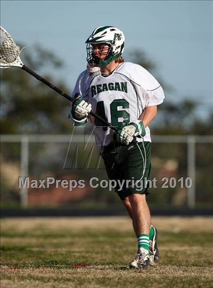 Thumbnail 3 in Lake Travis vs Reagan photogallery.