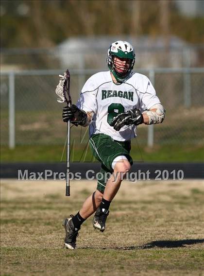 Thumbnail 3 in Lake Travis vs Reagan photogallery.
