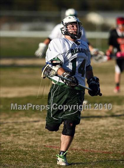Thumbnail 2 in Lake Travis vs Reagan photogallery.