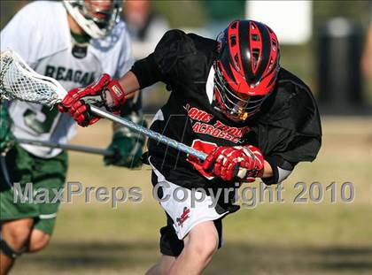 Thumbnail 3 in Lake Travis vs Reagan photogallery.