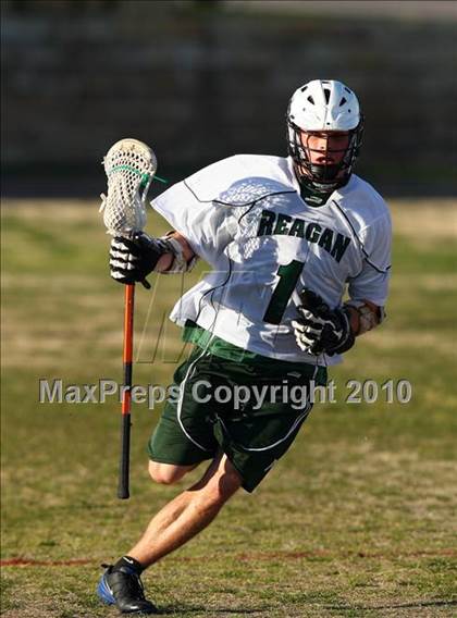 Thumbnail 2 in Lake Travis vs Reagan photogallery.