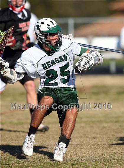 Thumbnail 3 in Lake Travis vs Reagan photogallery.