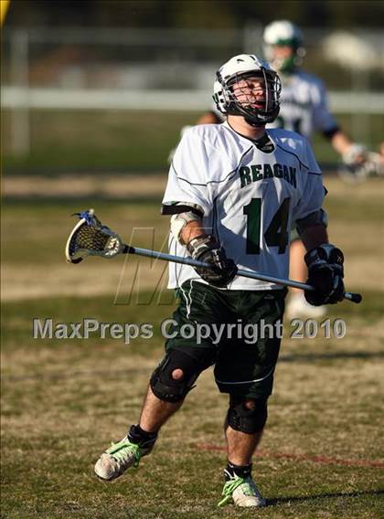 Thumbnail 3 in Lake Travis vs Reagan photogallery.