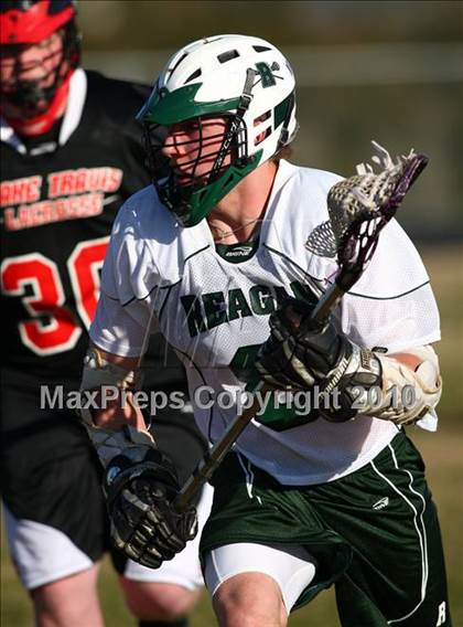Thumbnail 3 in Lake Travis vs Reagan photogallery.