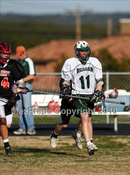 Thumbnail 2 in Lake Travis vs Reagan photogallery.