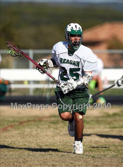 Thumbnail 2 in Lake Travis vs Reagan photogallery.