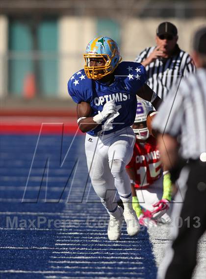 Thumbnail 3 in 57th Sacramento Optimist All-Star Game photogallery.