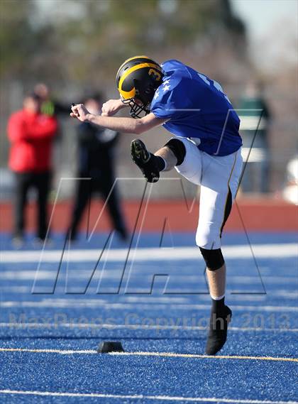 Thumbnail 3 in 57th Sacramento Optimist All-Star Game photogallery.