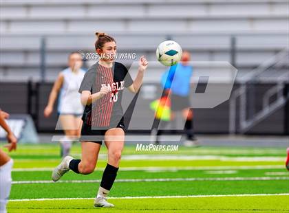 Thumbnail 3 in West Valley vs. Hockinson (WIAA 2A Semi Final) photogallery.