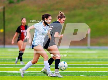 Thumbnail 2 in West Valley vs. Hockinson (WIAA 2A Semi Final) photogallery.
