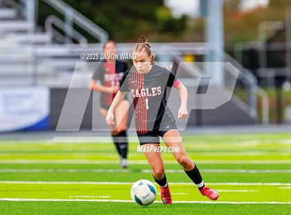 Thumbnail 2 in West Valley vs. Hockinson (WIAA 2A Semi Final) photogallery.