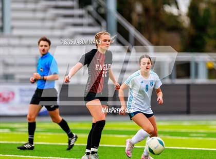Thumbnail 3 in West Valley vs. Hockinson (WIAA 2A Semi Final) photogallery.