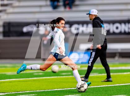 Thumbnail 2 in West Valley vs. Hockinson (WIAA 2A Semi Final) photogallery.