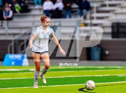 Thumbnail 3 in West Valley vs. Hockinson (WIAA 2A Semi Final) photogallery.