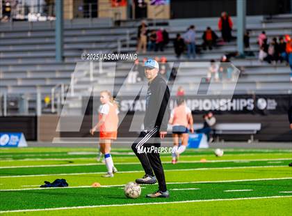 Thumbnail 1 in West Valley vs. Hockinson (WIAA 2A Semi Final) photogallery.