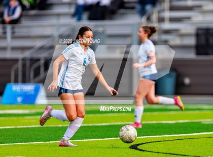 Thumbnail 1 in West Valley vs. Hockinson (WIAA 2A Semi Final) photogallery.