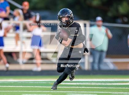 Thumbnail 2 in Windthorst @ Henrietta photogallery.