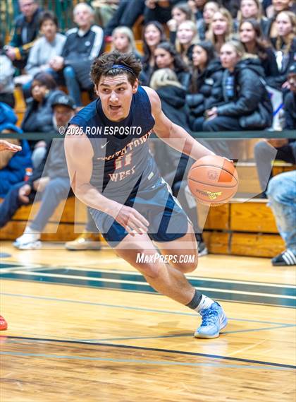 Thumbnail 3 in Deer Park vs Smithtown West (NYSPHSAA Section XI Class AA Semifinals) photogallery.