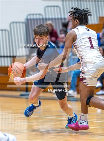 Thumbnail 2 in Deer Park vs Smithtown West (NYSPHSAA Section XI Class AA Semifinals) photogallery.