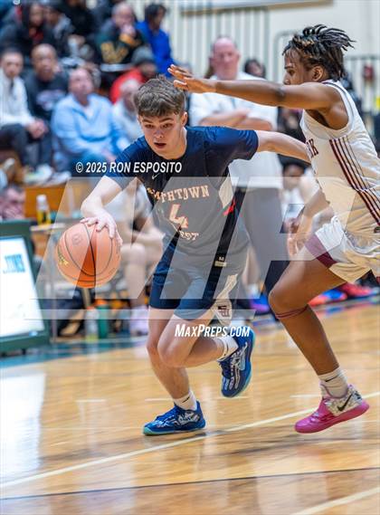 Thumbnail 1 in Deer Park vs Smithtown West (NYSPHSAA Section XI Class AA Semifinals) photogallery.