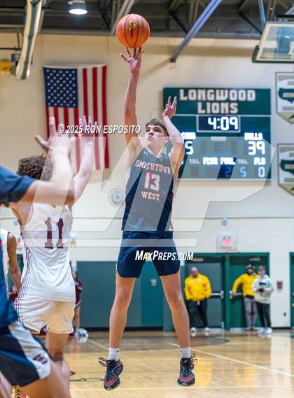 Thumbnail 3 in Deer Park vs Smithtown West (NYSPHSAA Section XI Class AA Semifinals) photogallery.