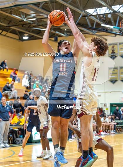 Thumbnail 3 in Deer Park vs Smithtown West (NYSPHSAA Section XI Class AA Semifinals) photogallery.