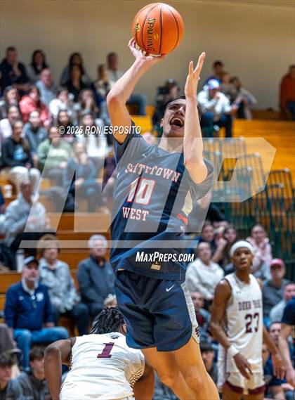 Thumbnail 2 in Deer Park vs Smithtown West (NYSPHSAA Section XI Class AA Semifinals) photogallery.